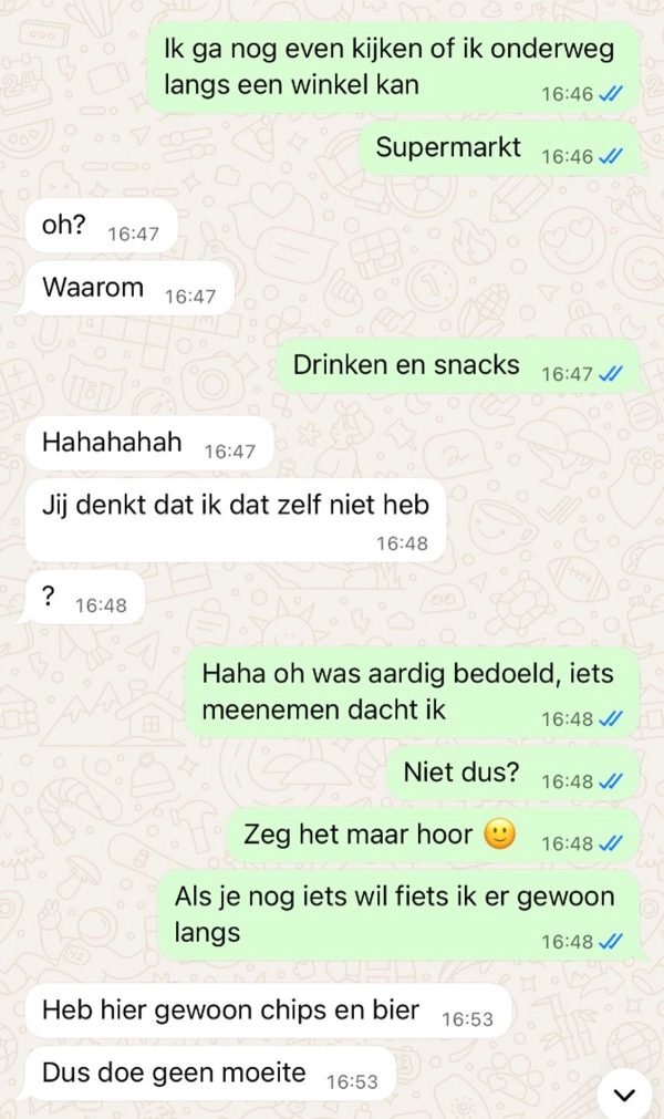 Gast kan niet hebben dat zijn date zelf drinken en snacks regelt voor hun filmavond bij hem thuis